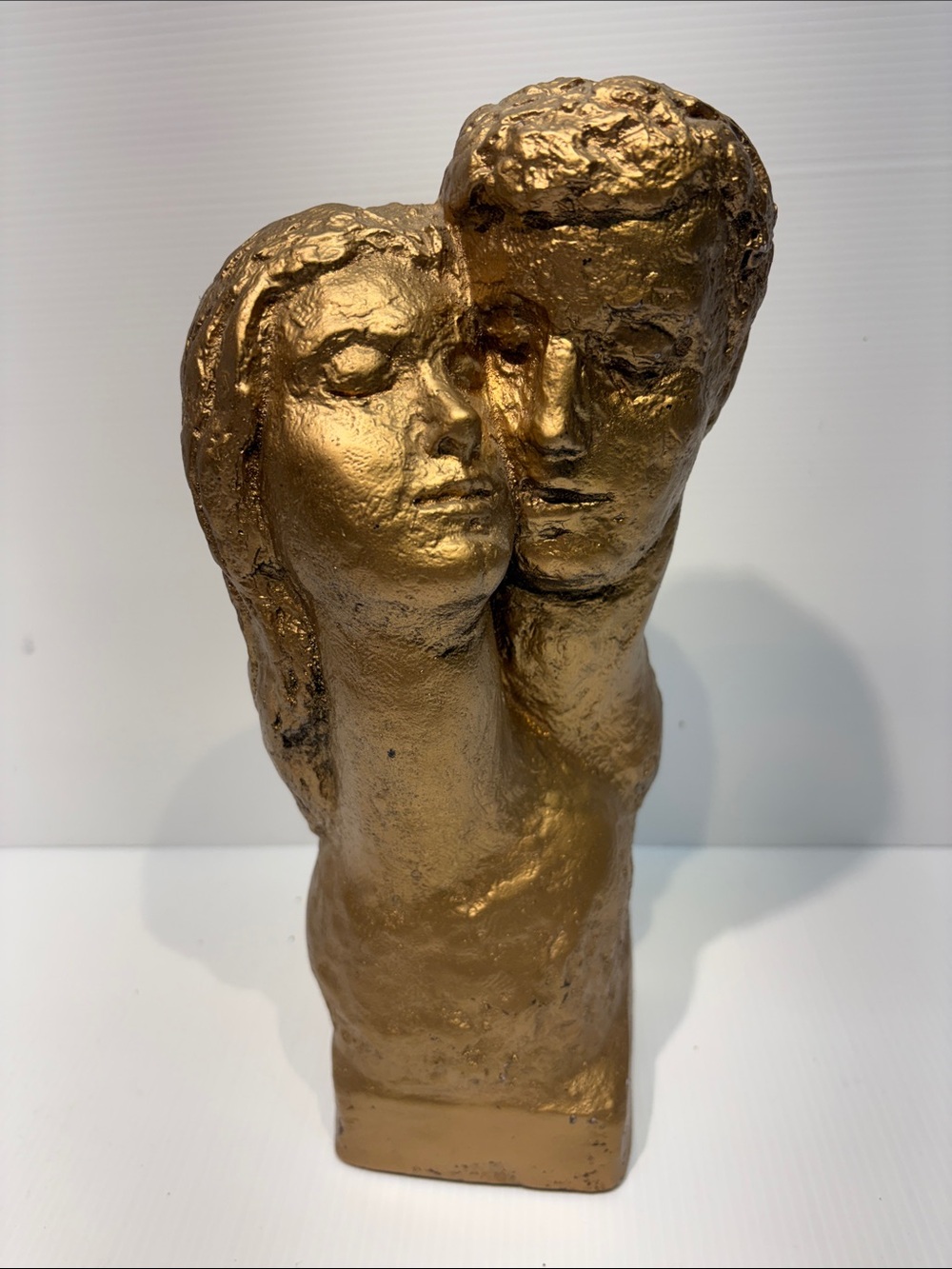Gold Clay Couple Bust Sculpture - Decorative Home Art